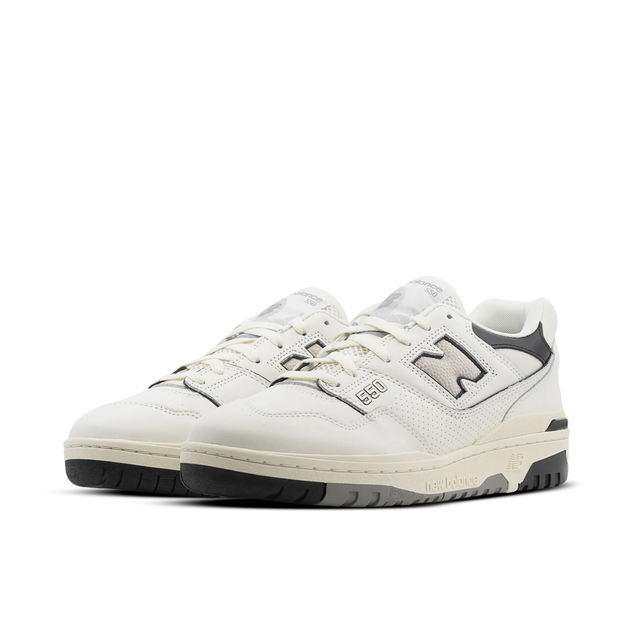 New balance 550 Cream Black